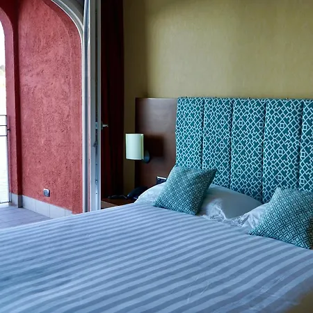 Il Porticciolo Hotel 4*