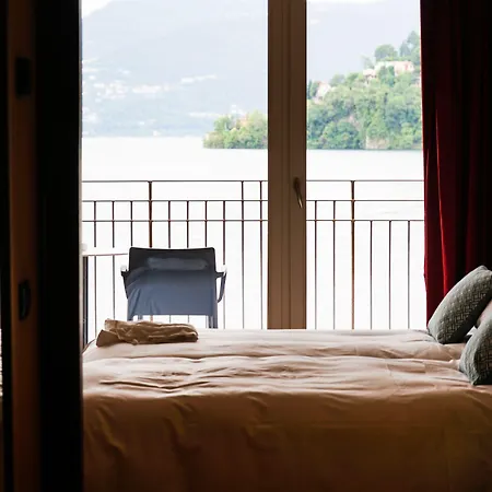 Il Porticciolo Hotel Laveno-Mombello